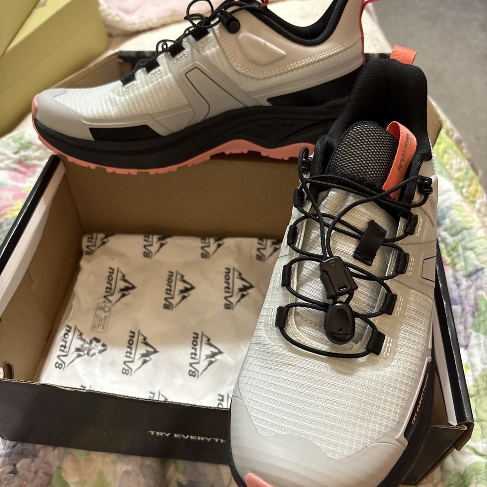 NORTIV 8 Women's Sz 8 Lightweight Hiking Shoes Quick Laces Outdoor Grey Pink - Picture 4 of 8